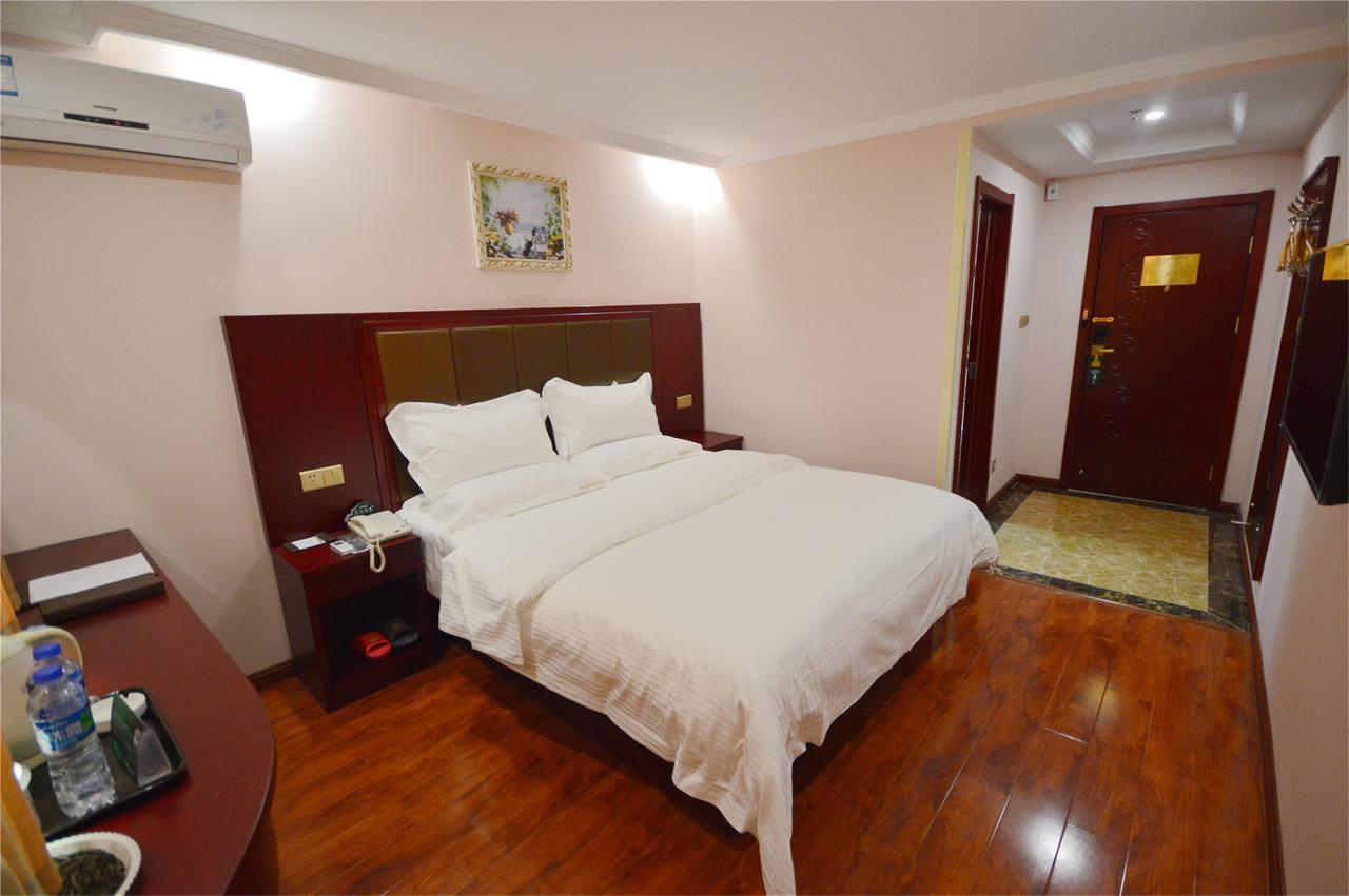 Greentree Inn Guangxi Nanning East Wuyi Road Express Hotel Buitenkant foto